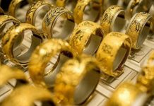 Giá vàng hôm nay 31/10, thêm áp lực, vàng chưa có cửa sáng