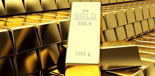 Giá vàng giảm hơn 1% khi căng thẳng Mỹ – Iran leo thang, thị trường lo ngại lãi suất sẽ duy trì ở mức cao