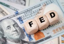 Giá vàng lao dốc sau tín hiệu tăng lãi suất từ Fed, USD và lợi suất trái phiếu đồng loạt tăng mạnh